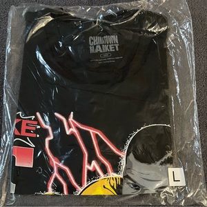 *NWT* CTM Tyson Smiley T - Shirt